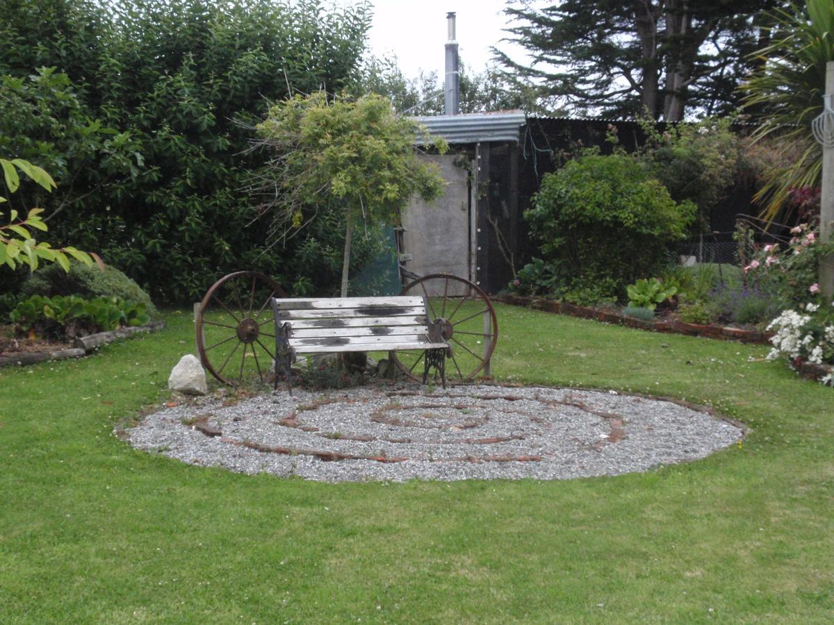 Folster Gardens Bed And Breakfast Invercargill Extérieur photo