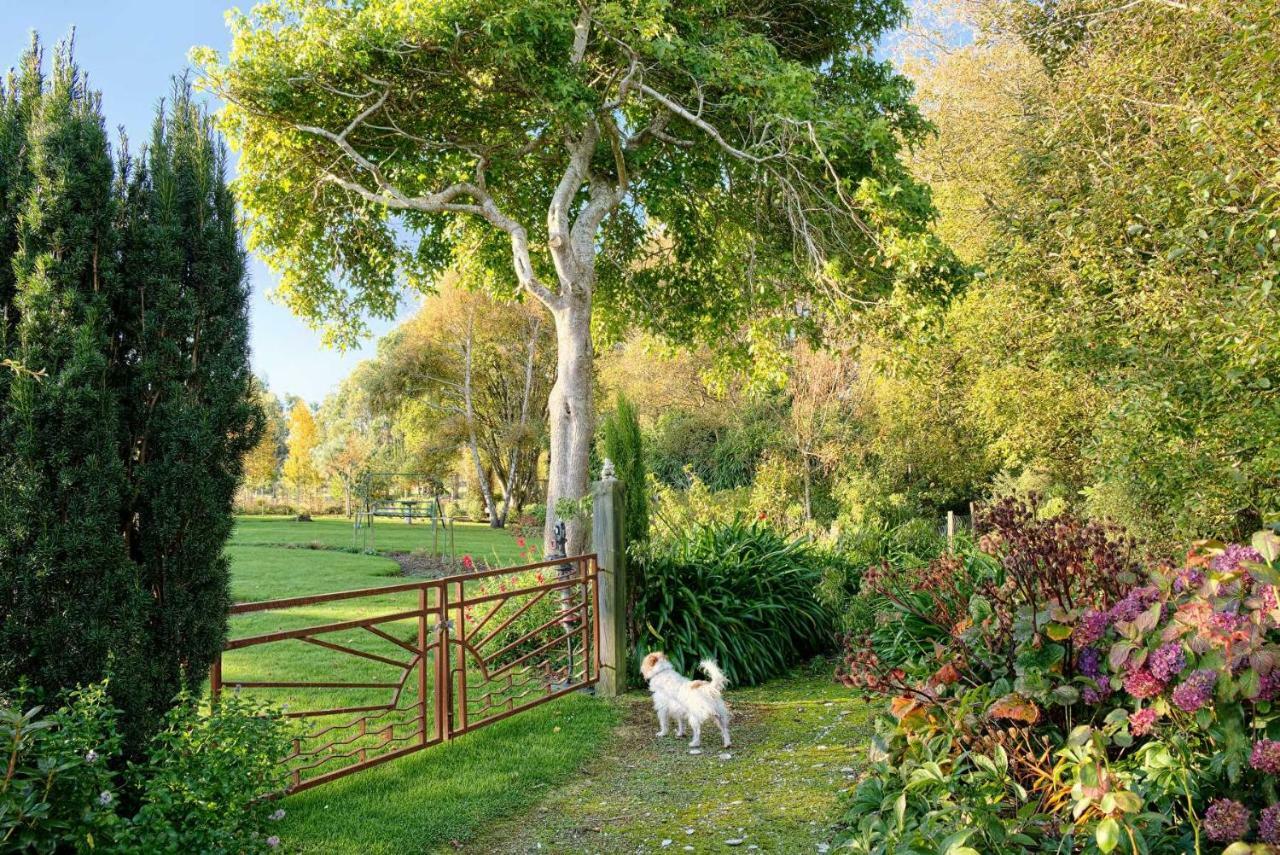 Folster Gardens Bed And Breakfast Invercargill Extérieur photo